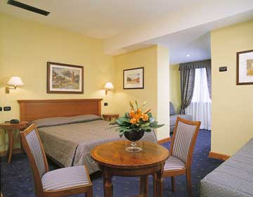 Roma Hotel Diplomatic Roma Hotel Diplomatic